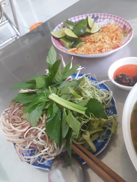 Hình ảnh BÚN BÒ GÂN - 2