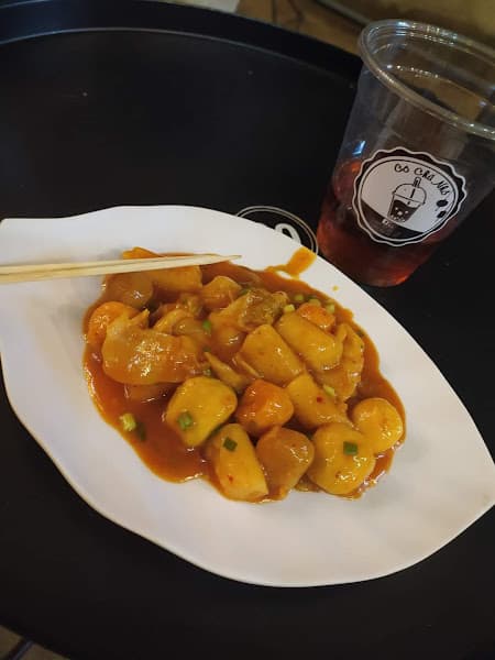 Ảnh bìa TRÀ SỮA CÀ PHÊ CÔ CHỦ NHỎ