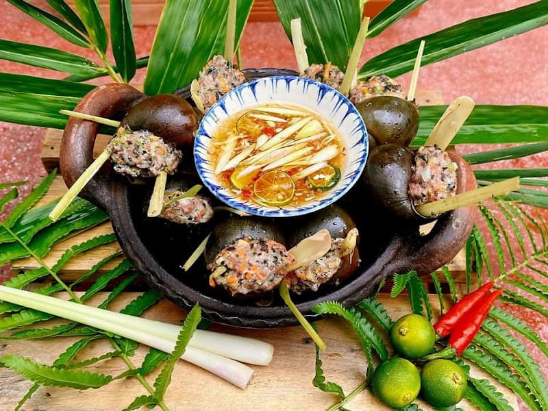 Hình ảnh Ăn vặt Mèo Chúa - 2