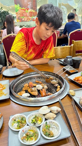 Hình ảnh Buffet Lẩu Nướng Diamond Phương Đông - Vân Đồn - 3