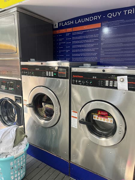 Hình ảnh FLASH Giặt Sấy | Giặt Ủi | Laundry service - 5