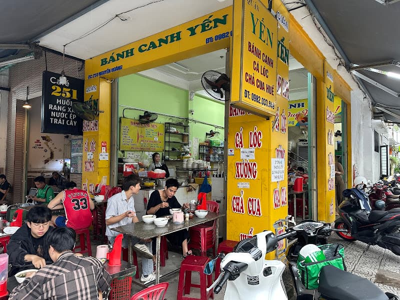 Bánh canh Yến