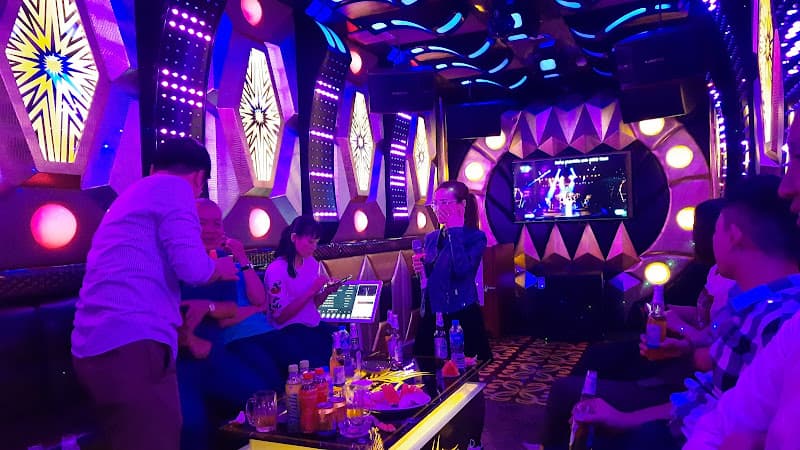 Hình ảnh Sunrise Karaoke - 3