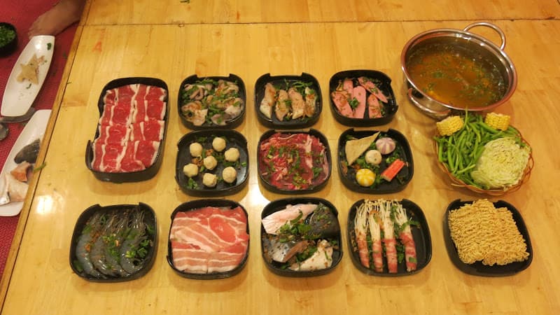 Hình ảnh Lẩu Thái TOM YUM - 3