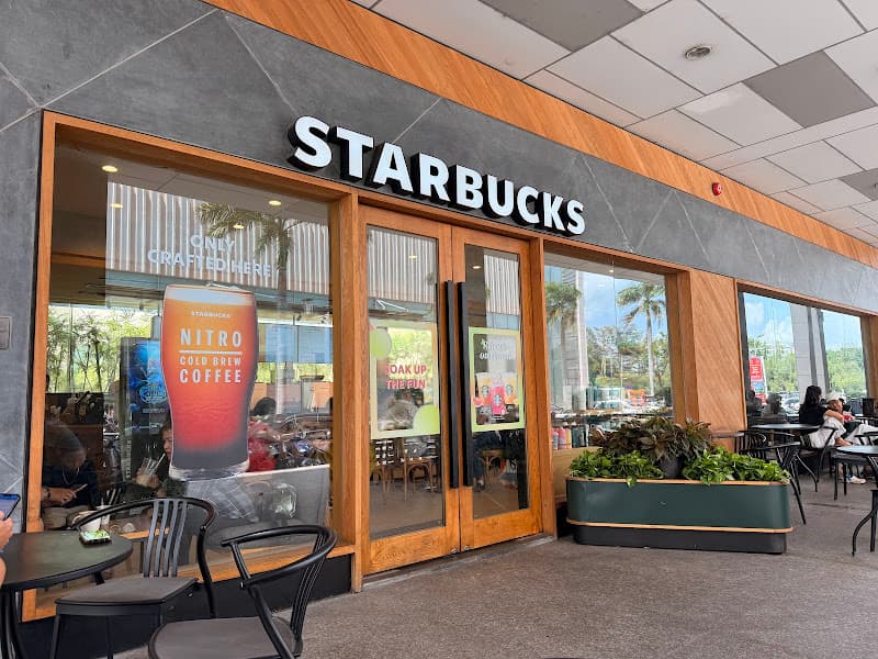 Hình ảnh Starbucks Crescent Strip - 3