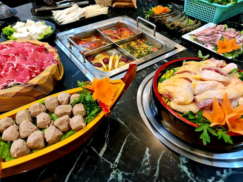 Hình ảnh Nhà Hàng Vua Lẩu Nướng - Nhà Hàng Lá Cọ Xanh - 5