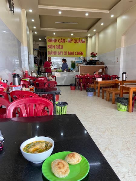 Hình ảnh Quán 28, bánh mì xíu mại, bánh căn - 2