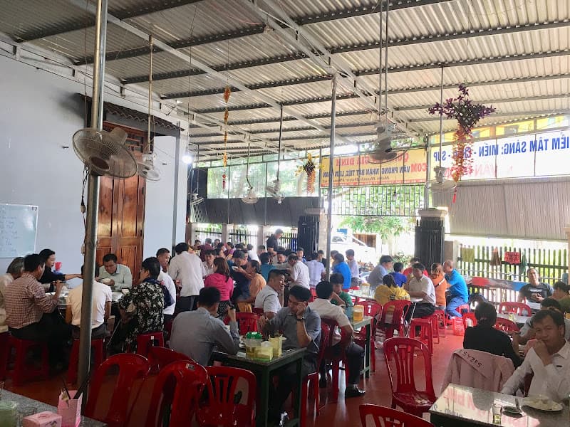 Hình ảnh Quán Cơm Gia Đình (01 Hai Bà Trưng-Dak MiL) - 6