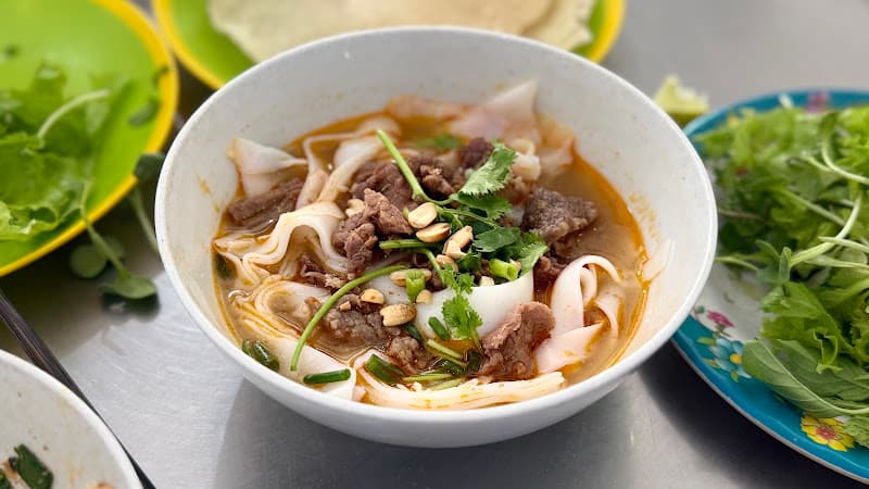 Hình ảnh Mì Quảng Huệ - 2