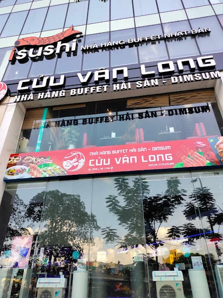 Buffet Hải Sản Cửu Vân Long Thái Hà