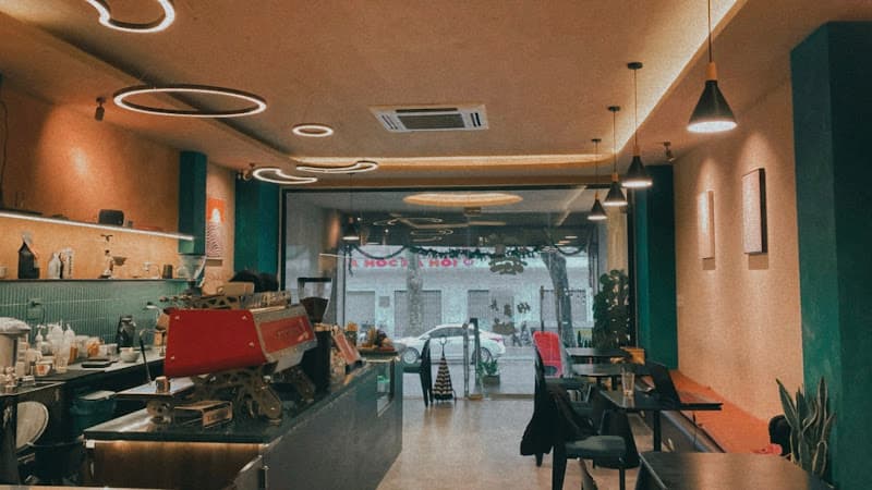 Hình ảnh INSIDE Cafe - 3