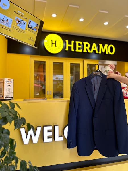 Hình ảnh HERAMO (Quận 2, Thủ Đức) - Giặt Hấp, Vệ Sinh Sửa Chữa Giày, Spa Túi Cao Cấp - Premium Shoe Clean & Repair, Dry Cleaner - 5