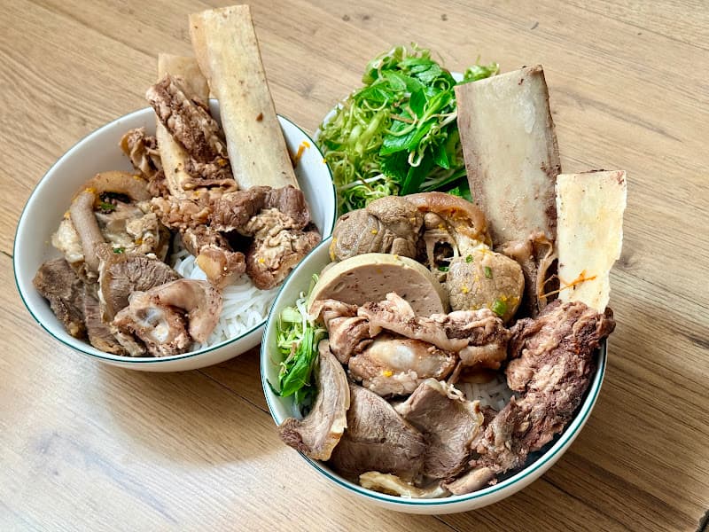 Hình ảnh Bún Bò Cô Hạnh - 2