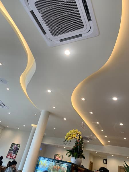 Hình ảnh Highlands Coffee 274 Nguyễn Huệ Phú Yên - 2