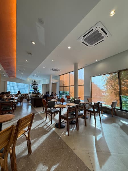 Highlands Coffee Pham Van Dong Ntrang