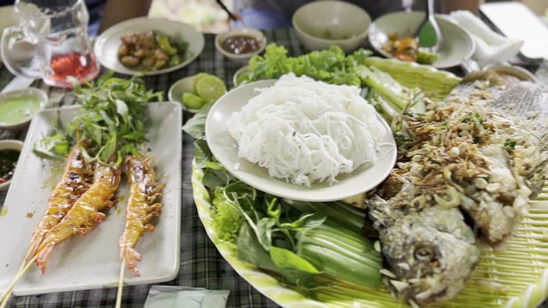 Hình ảnh Nhà Hàng Ẩm Thực Vườn Xanh - 3