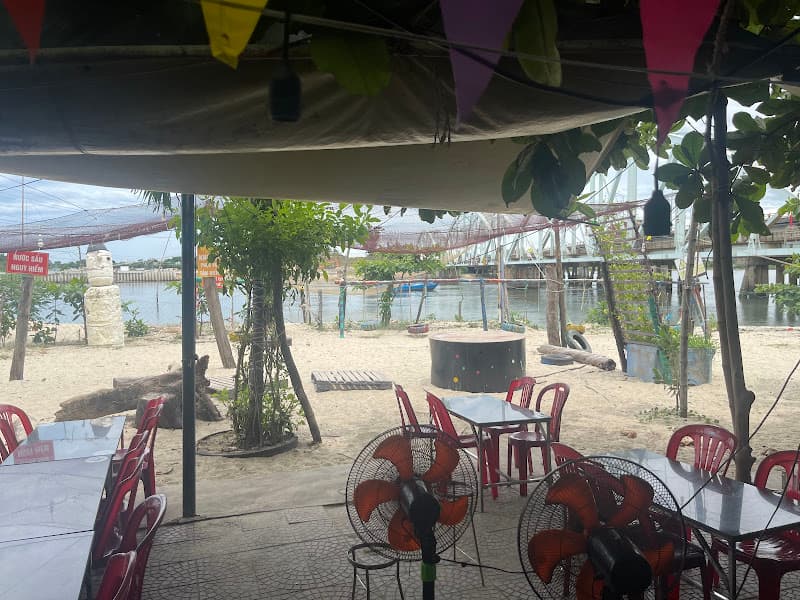 HẢI LÂM CHÂN CẦU QUÁN