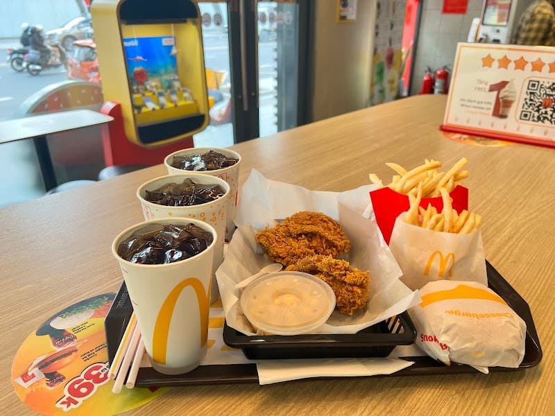 Hình ảnh McDonald's Võ Thị Sáu - 3