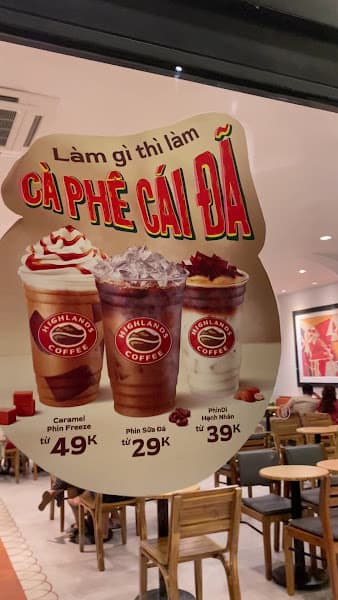 Hình ảnh Highlands Coffee 517 Trần Hưng Đạo - 4