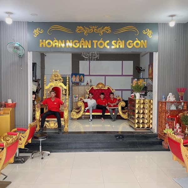Ảnh bìa Hoàn Ngân - tóc Sài Gòn