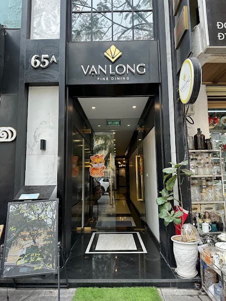 Ảnh bìa Vạn Long - SYS Việt Nam