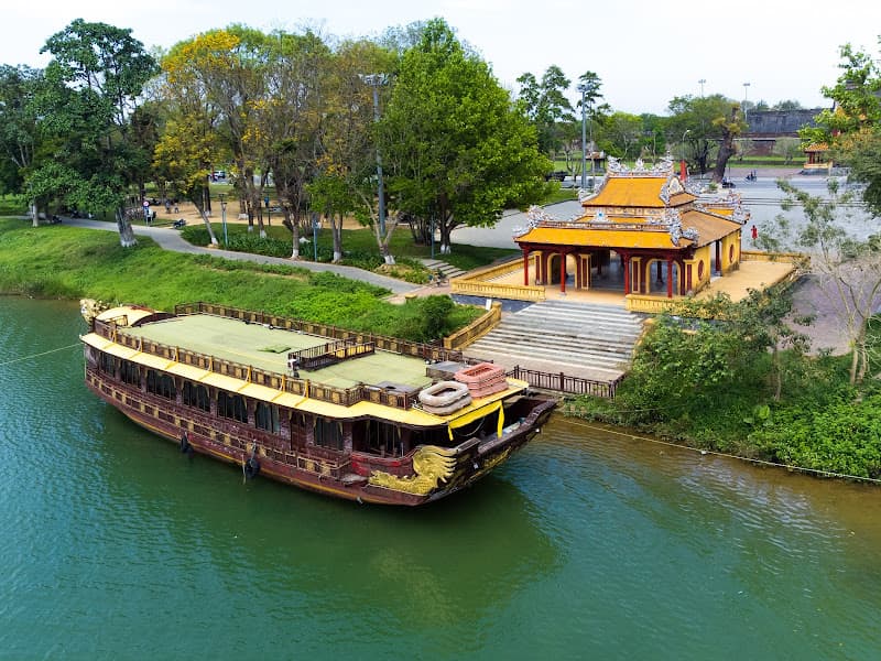 Hình ảnh Phu Văn Lâu - 5