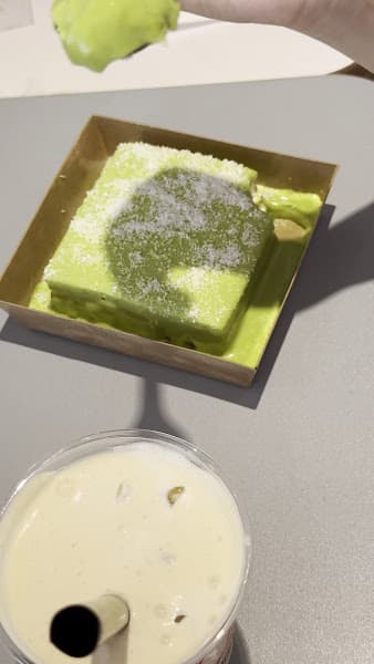 Hình ảnh Gạch Đỏ Bakery & More - 3