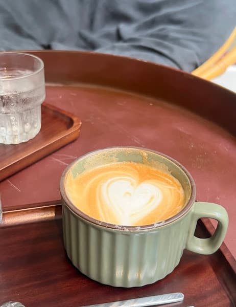 Hình ảnh The HANDS' COFFEE Roastery - 2