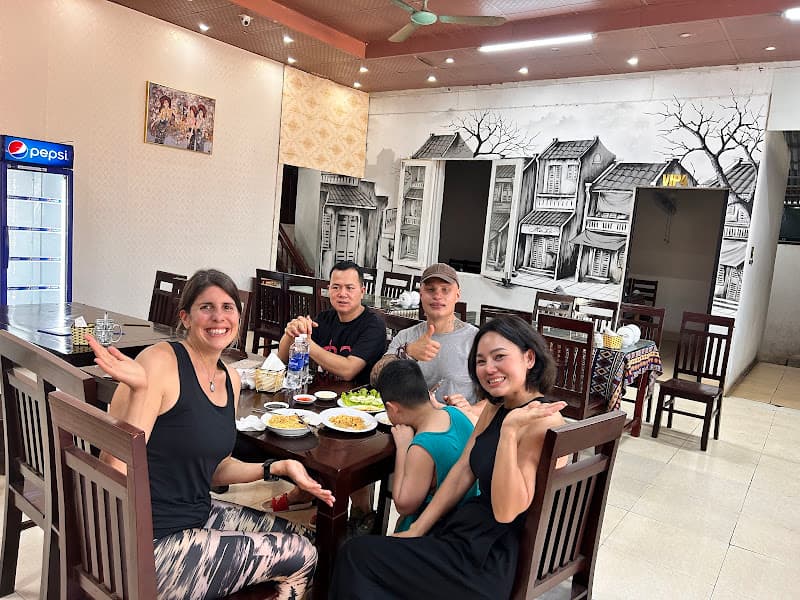 Hình ảnh Nhà Hàng Cá Hồi Cá Tầm Mã Lệ - 4