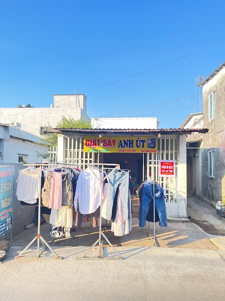 Hình ảnh Giặt Sấy Anh Út laundry - 6