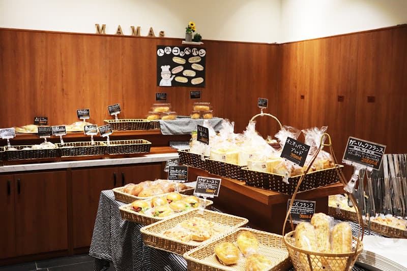 Mama's Bakery Kim Mã