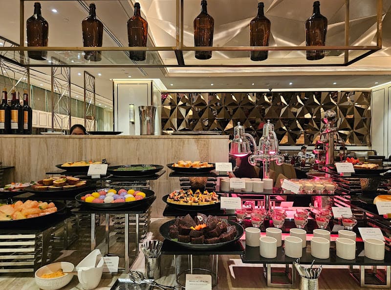 Ảnh bìa Nineteen Buffet Restaurant