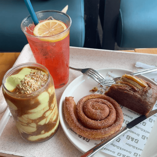 Hình ảnh The Cups Coffee Roastery - 4