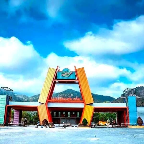 Hình ảnh Khu du lịch Lâm Viên Núi Cấm - 3