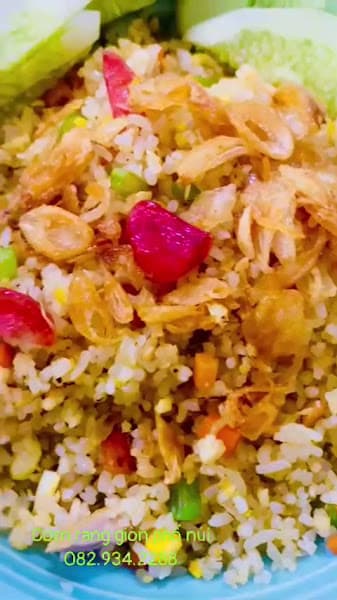 Hình ảnh CƠM RANG GIÒN PHỐ NÚI - 2