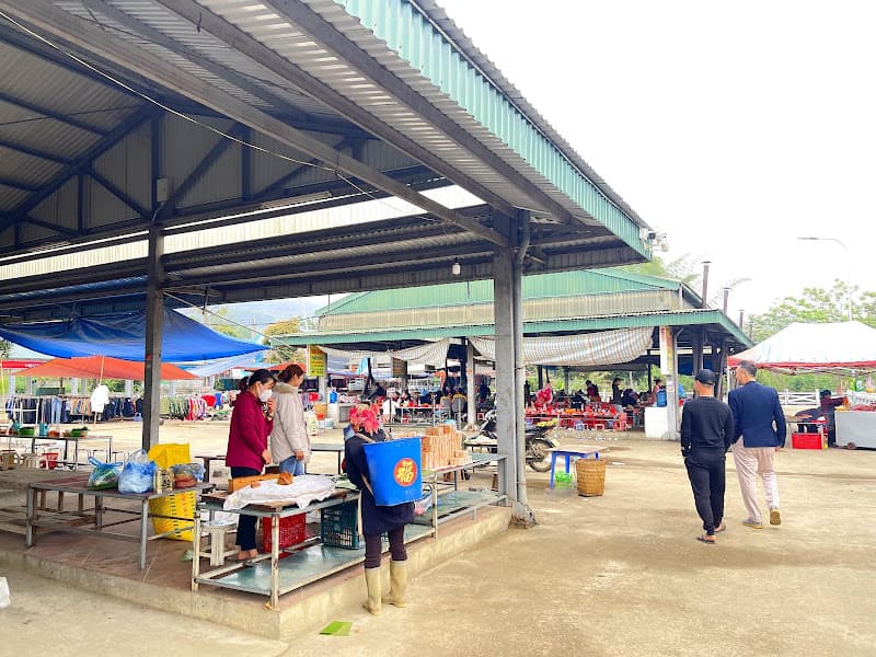 Ảnh bìa Chợ San Thàng