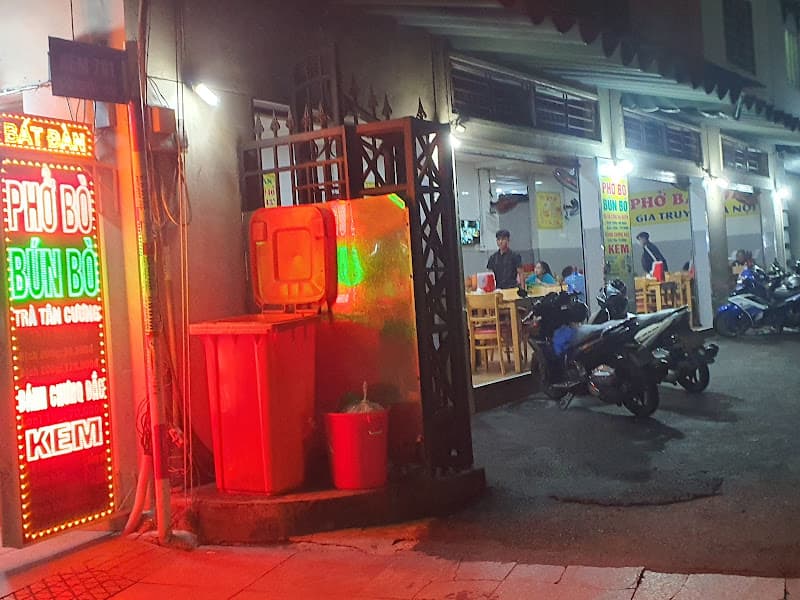 Ảnh bìa Phở Bát Đàn