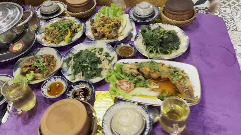Hình ảnh Quán Cơm Niêu Vợ Nấu - 3