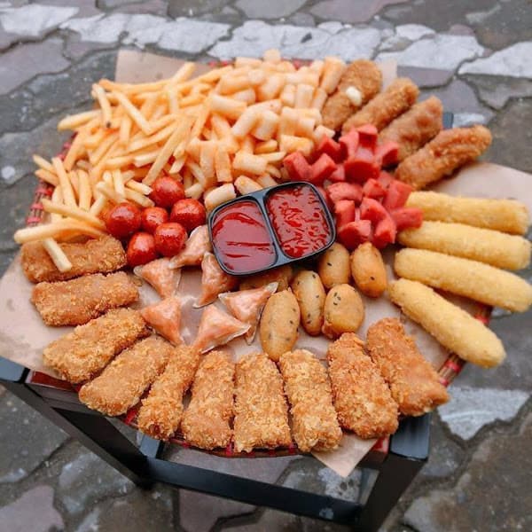 Hình ảnh Đồ Ăn Vặt - Nem Chua Rán - Gà Ủ Muối - 2