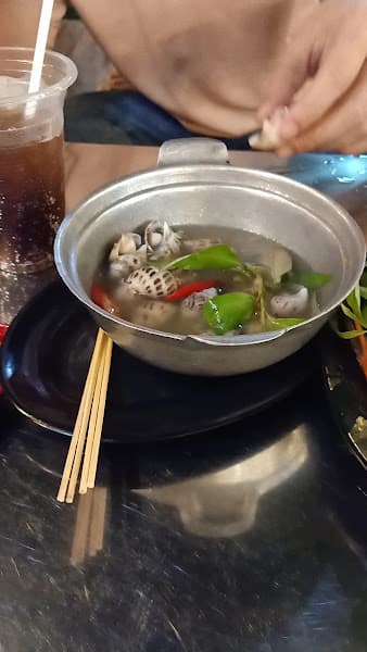 Hình ảnh Tiệm Lẩu Cù Lao Bông Cỏ May - Cơm Nhà Bình Yên - 2