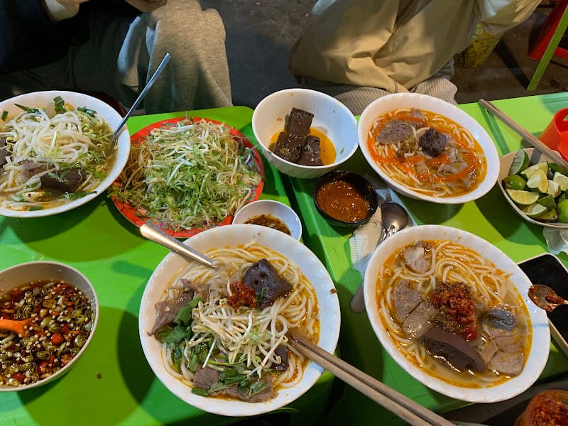 Hình ảnh Hiếu Bánh Canh Phan Rang.Bún Bò . Bún Riêu đêm - 2