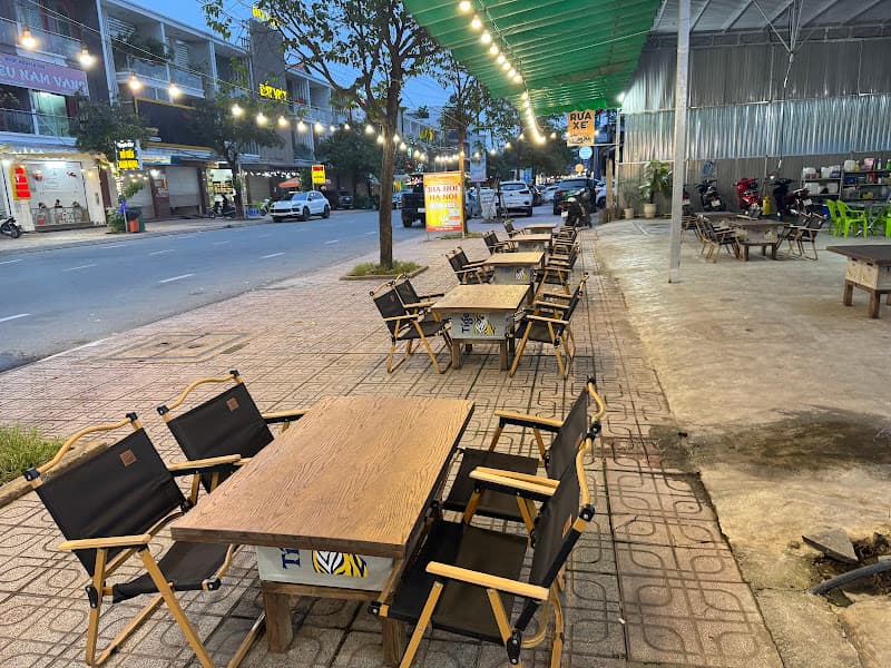 Ảnh bìa Bánh mì Xíu Mại Dì Chút