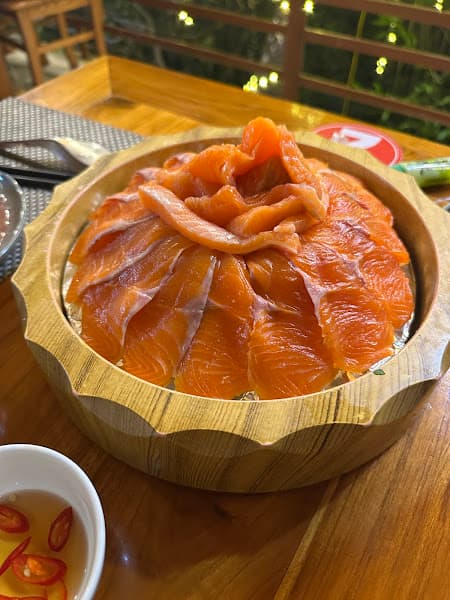 Hình ảnh Nhà Hàng Cá Hồi Hang Dơi - 3