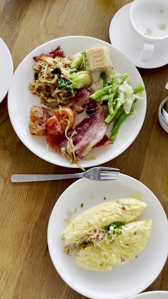 Hình ảnh Sandals at Citadines Marina Halong - 3