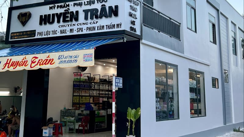 Hình ảnh Phụ Liệu Tóc Nail Spa Huyền Trân - 4