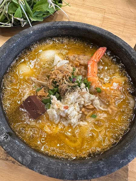 Hình ảnh Bánh Canh Cua Thố Đá T&N - 109 Thái Nguyên - 2