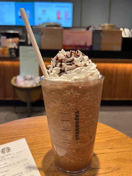 Hình ảnh Starbucks The Garden - 5