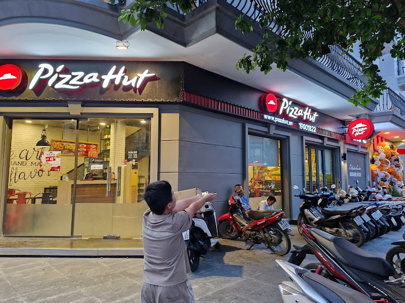 Pizza Hut