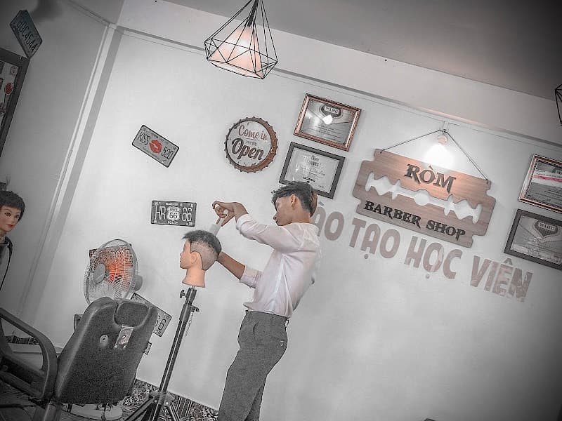 Hình ảnh RÒM BARBERSHOP - 4
