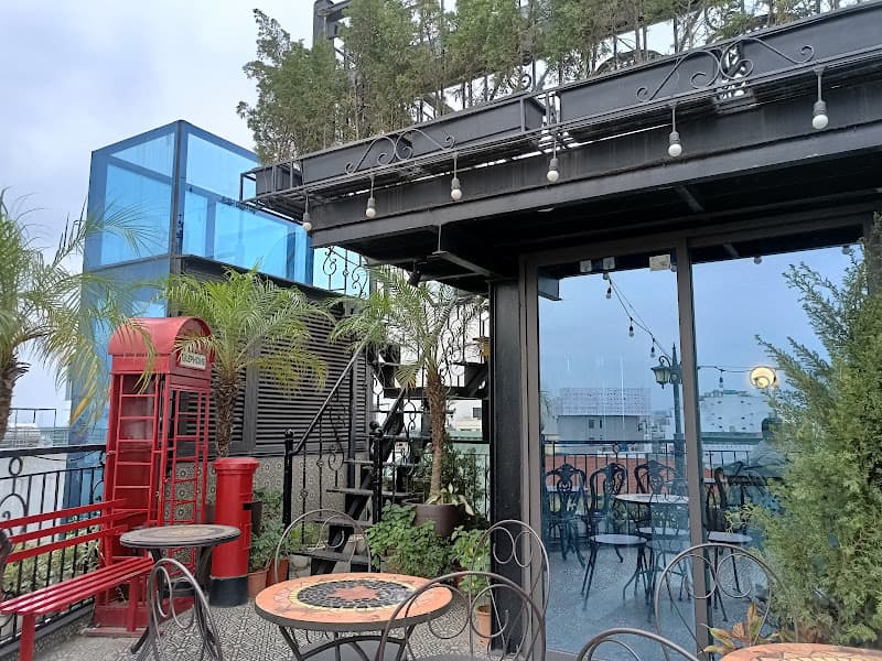 Chiu Chiu - Cafe Anime Hà Nội